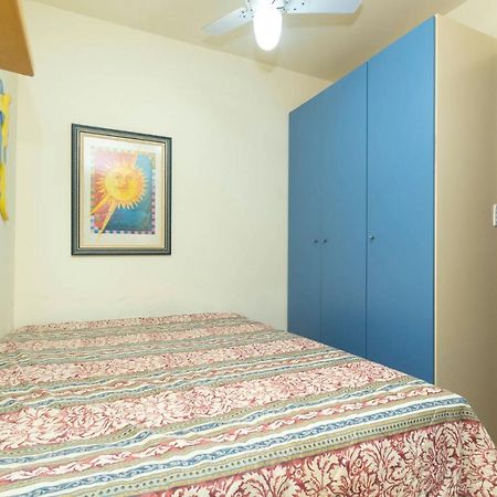 Apartamento Beira Mar Lateral Na Praia De Mariscal 2662 Бомбиняс Екстериор снимка